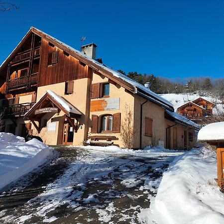 Auberge La Maison De Catherine Puy-Saint-Pierre Exterior photo