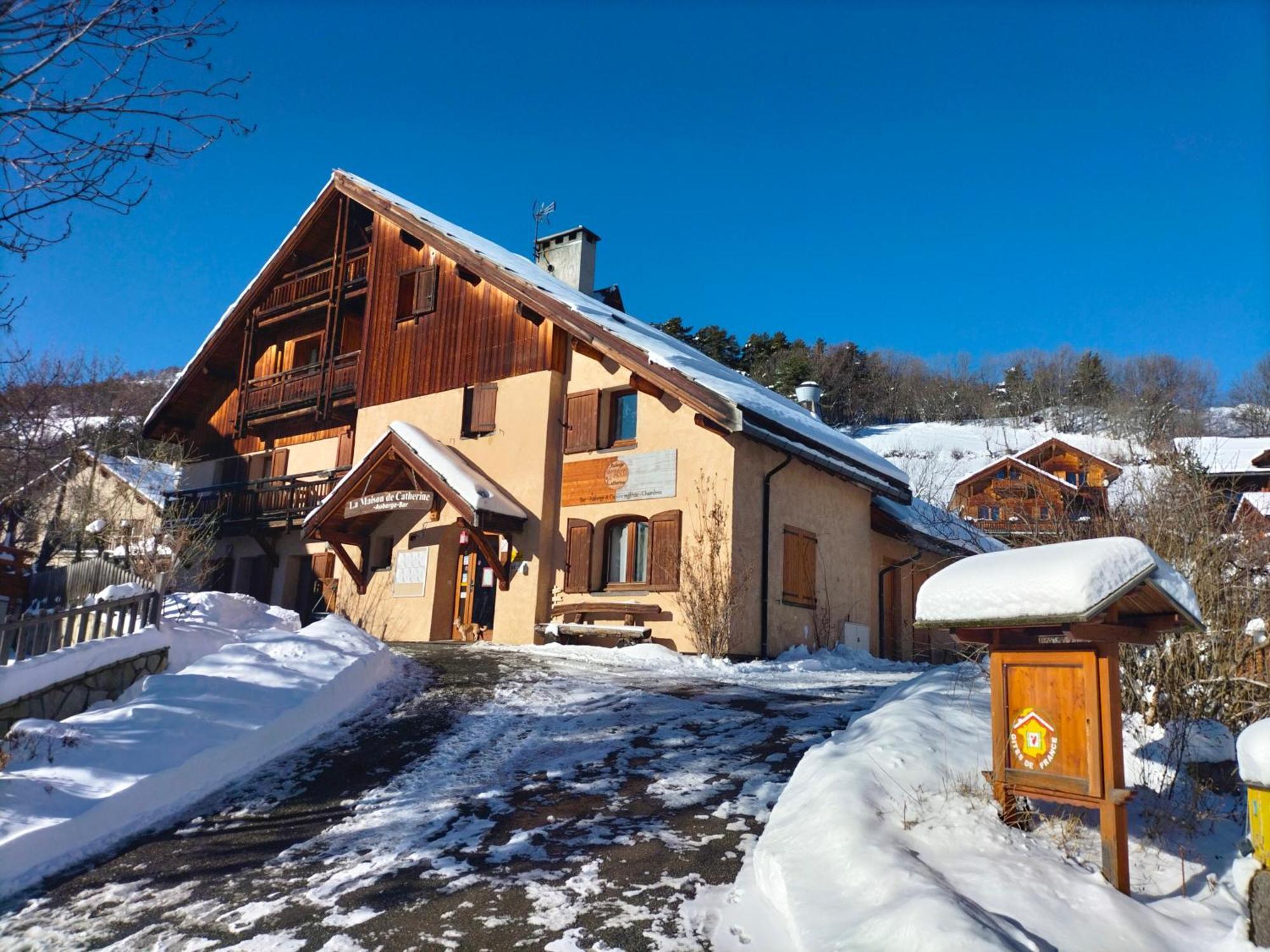 Auberge La Maison De Catherine Puy-Saint-Pierre Exterior photo